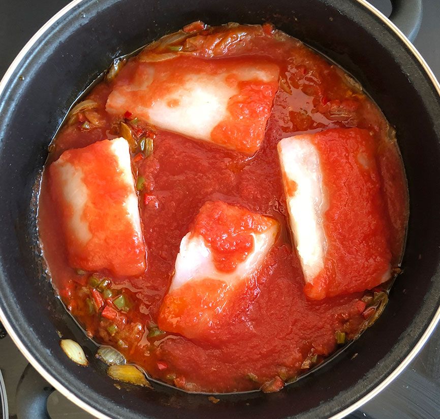Bacalao con tomate blw