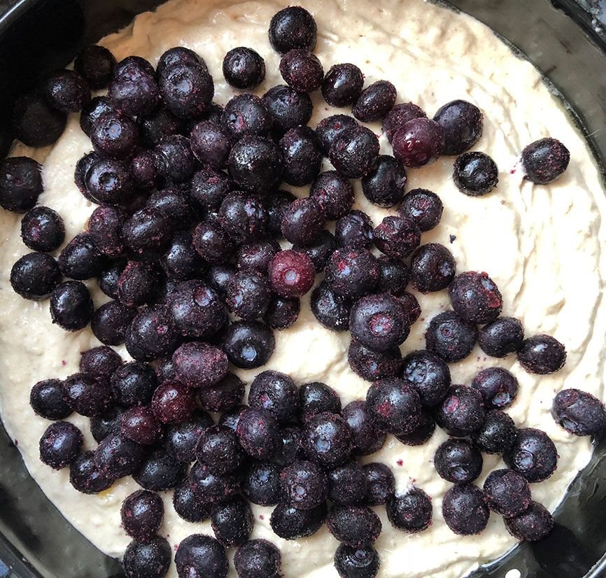 Tarta de arándanos sin azúcar, ni huevo, ni harina