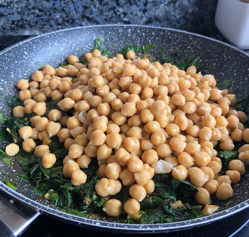 Garbanzos con espinacas y quinoa paso 5