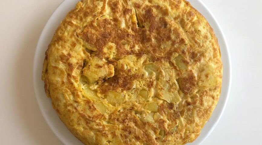 Sabrosa tortilla de patatas al microondas