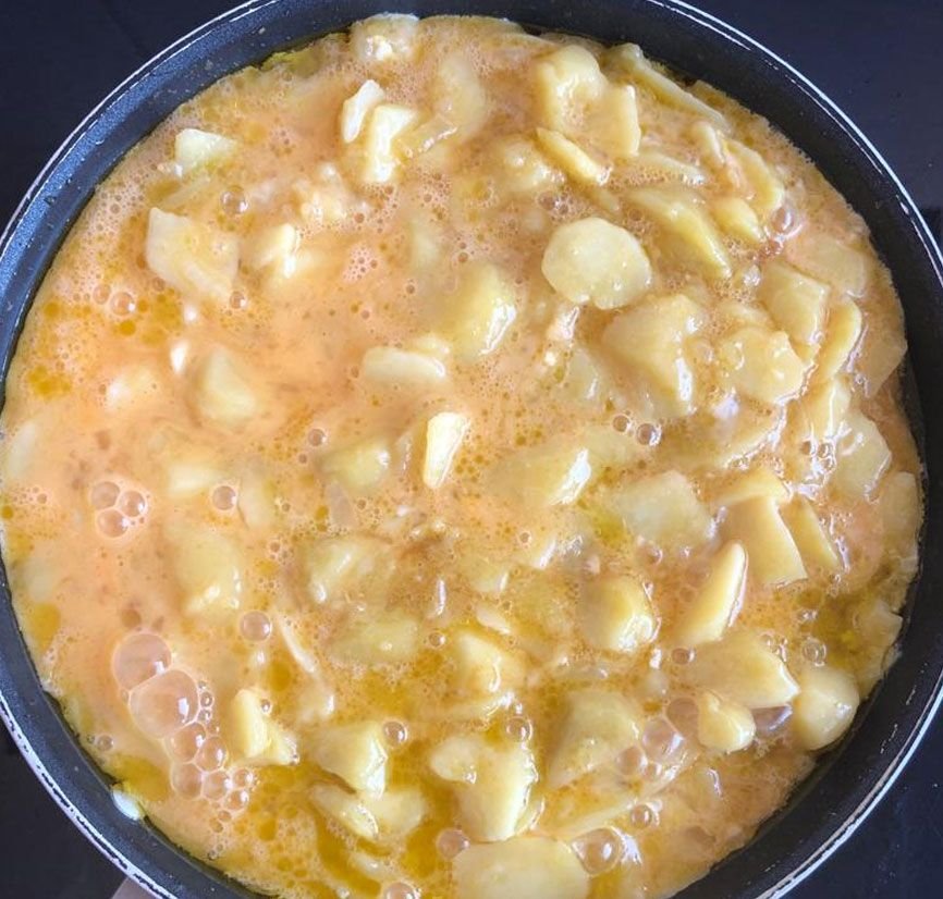 Sabrosa tortilla de patatas al microondas